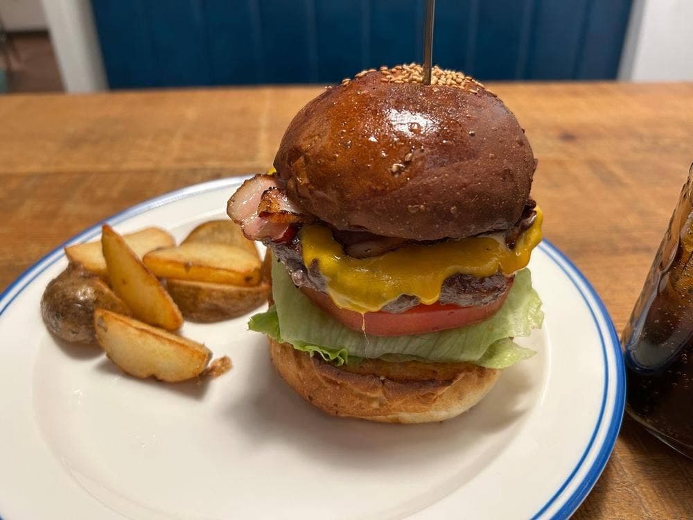 Chillax Burgers＆Wine