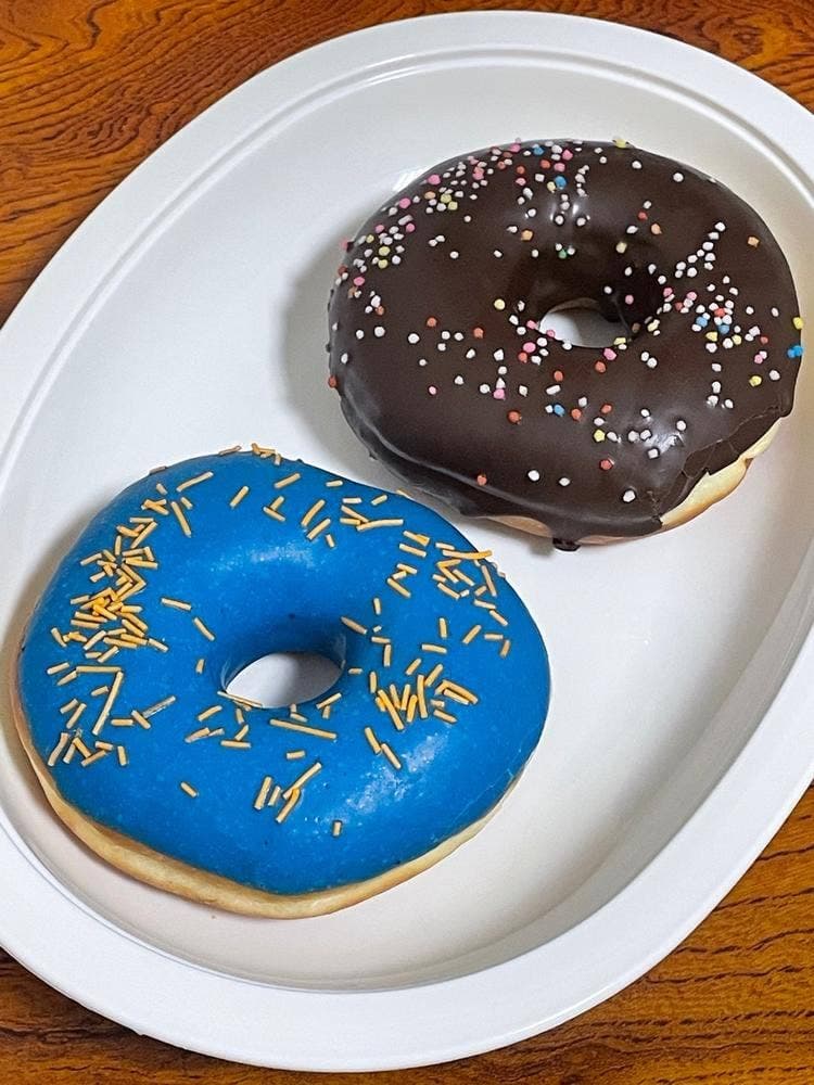 MOON DOUGHNUT