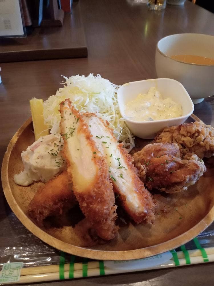 串焼きバル mansun まんさん 池袋東口店