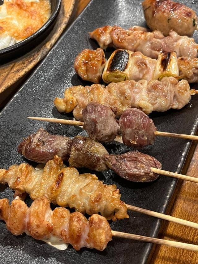 焼鳥居酒屋 どん 六角店 - サブ画像1