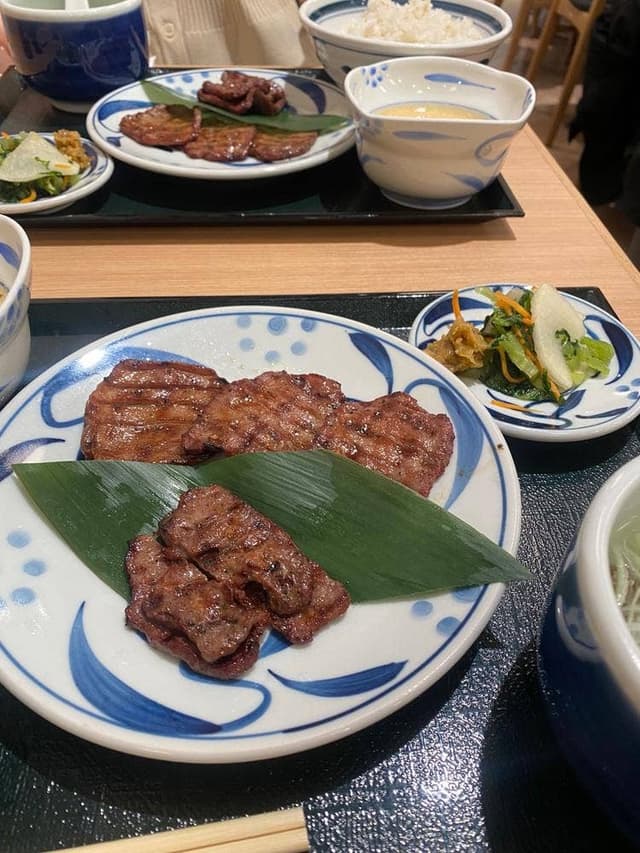 牛たんとろろ麦めし ねぎし 新宿東口店 - サブ画像1