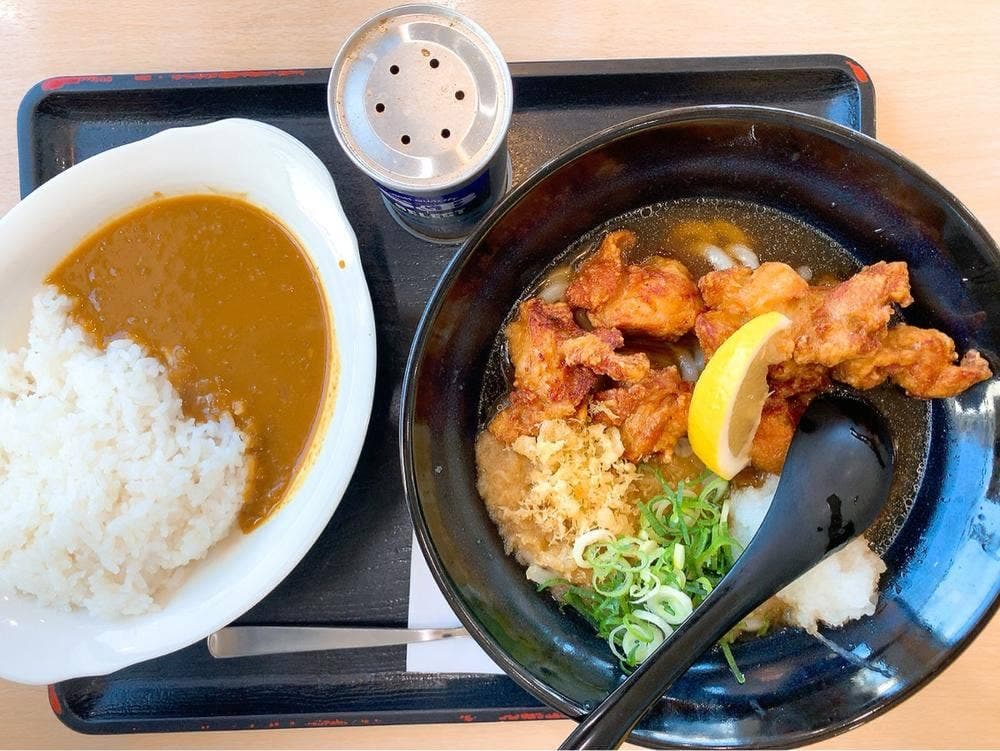 鳴門うどん 西大分店