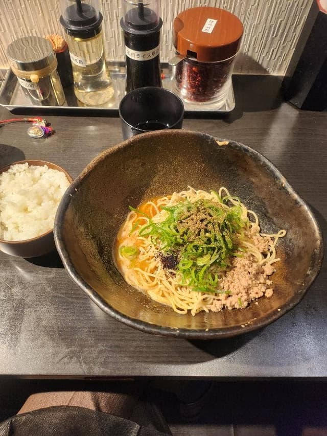 汁なし担担麺専門 キング軒 大手町本店 - サブ画像1