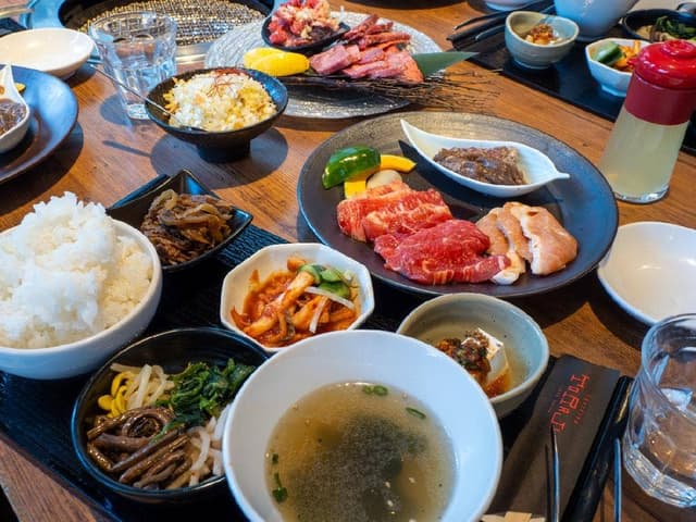 焼肉トラジ 豊洲店 - サブ画像3