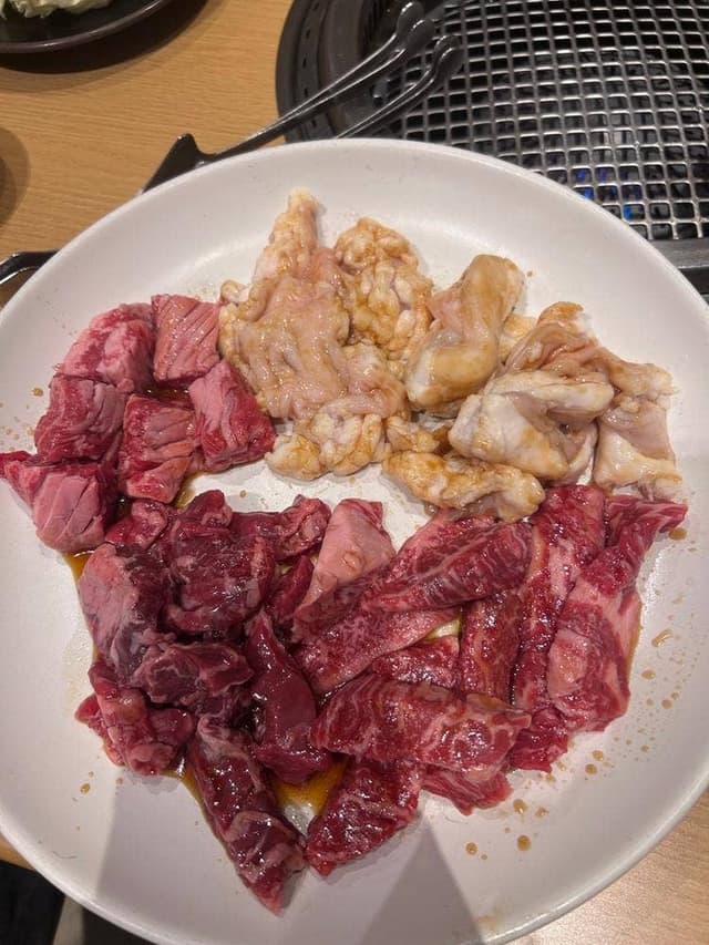 焼肉 鶴山 - サブ画像3