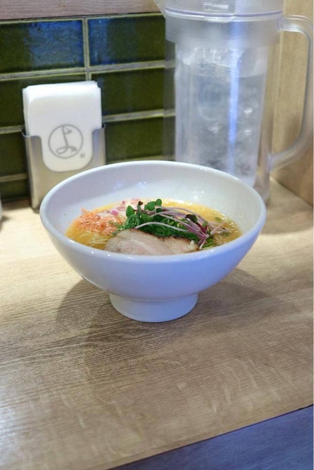 よってこや 新宿南口店 - サブ画像2