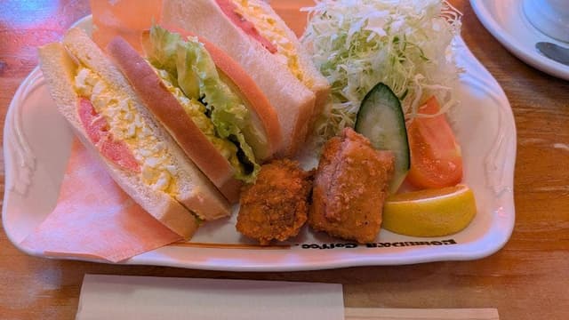 コメダ珈琲店 金沢直江店 - サブ画像1