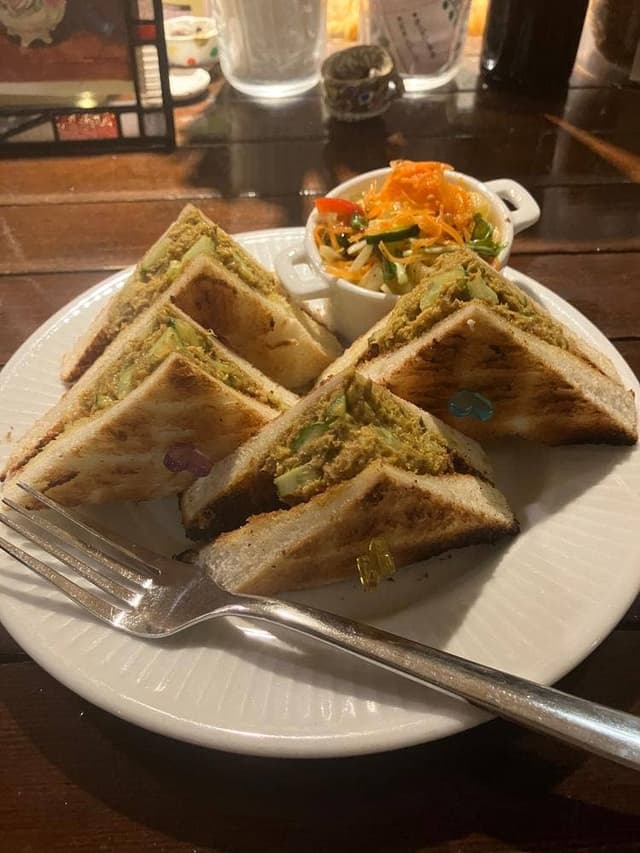 カフェトロワバグ - サブ画像3