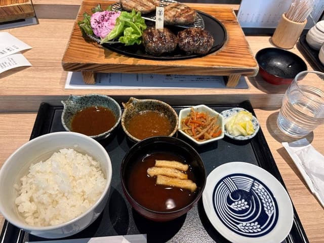 挽肉屋 神徳 - サブ画像3