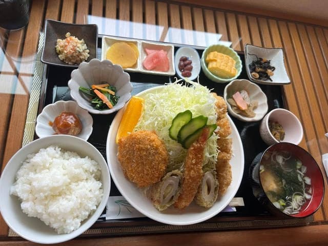 ダイニングカフェ Sun you - サブ画像2