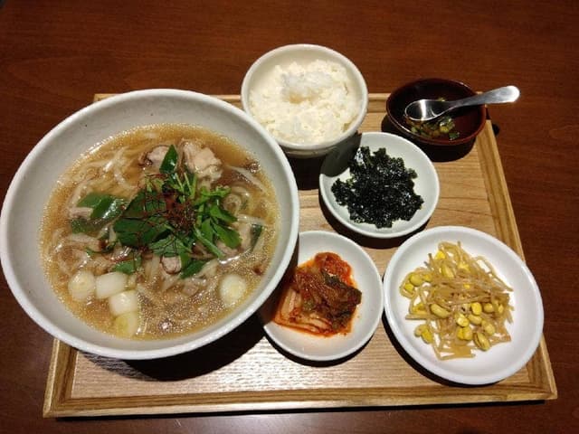 晴レ時々タッカンマリ食堂 梅田店 - サブ画像1