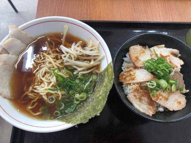 社パーキングエリア 下り線 ラーメン処やしろ - サブ画像1