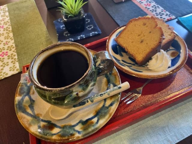紅型の老舗たくみ茶房＆ギャラリー - サブ画像1