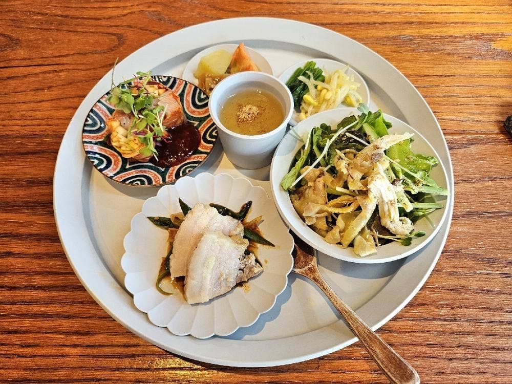 環水テラス 李南河