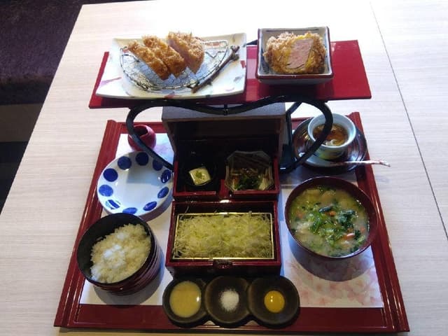 京都南座 なだ万 とんかつ - サブ画像3