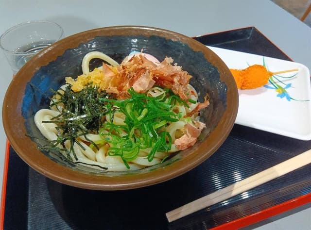 讃岐うどん むらさき エブリイ津高店 - サブ画像1