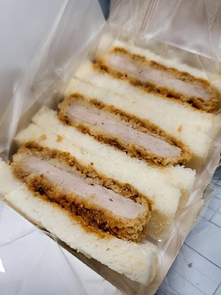 新宿とんかつサボテン 綾瀬東急ストア店