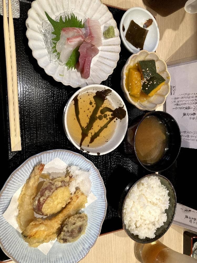 お出汁と日本酒せつ