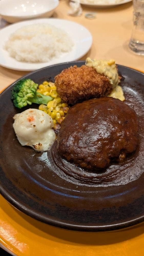 ジョナサン 大関横丁店