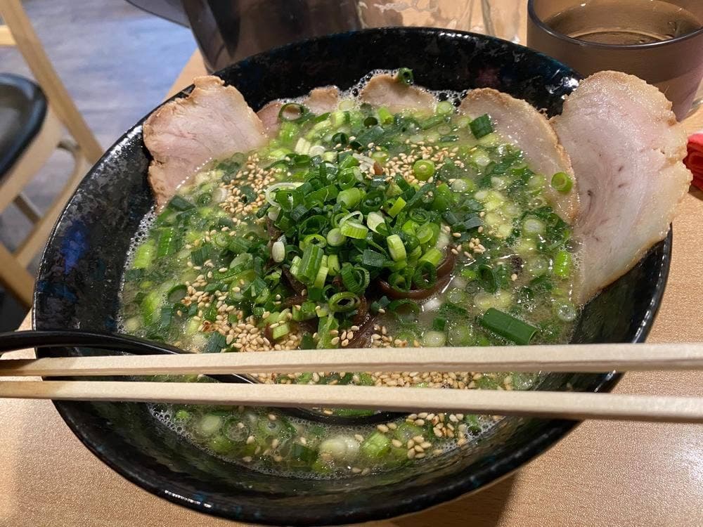 博多とんこつらーめん ひゅうが