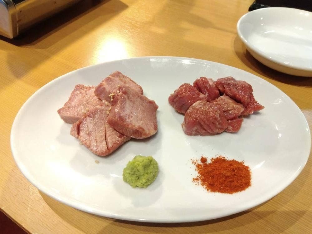 ライブ焼肉 てんぐ 千日前店