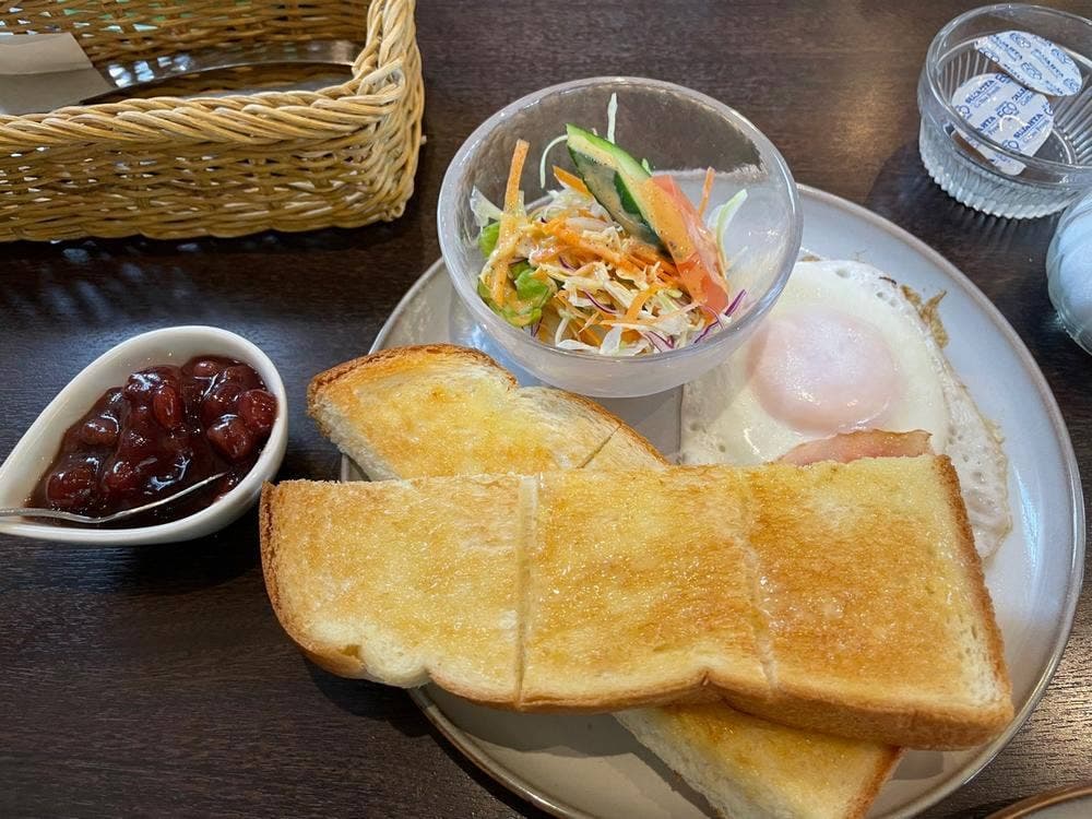 cafe hale1023