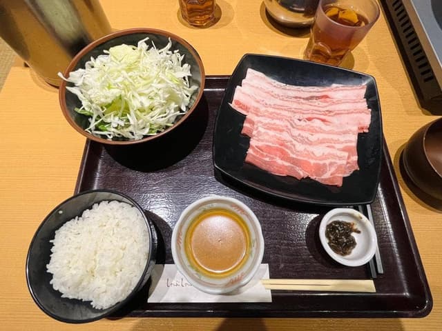 もち豚しゃぶしゃぶ 新宿武蔵 - サブ画像3