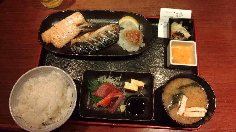 魚七鮮魚店 稲毛直売所