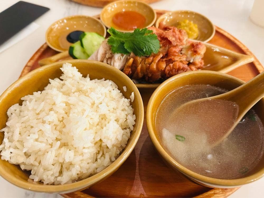 シンガポール海南鶏飯 赤坂店