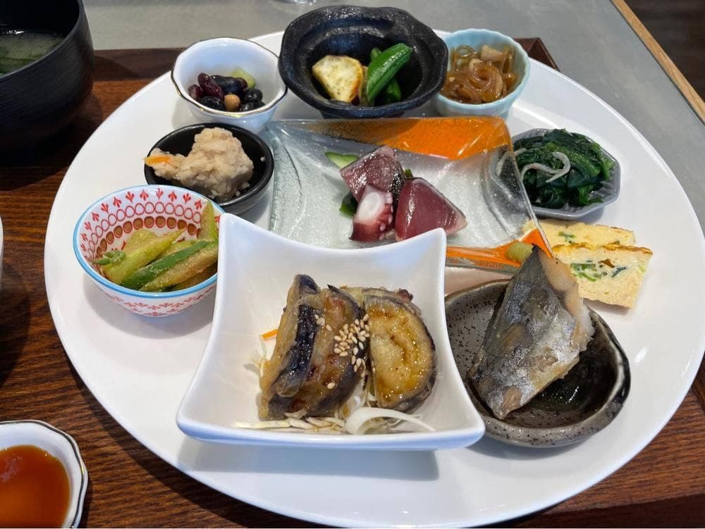 Hanayaka Cafe