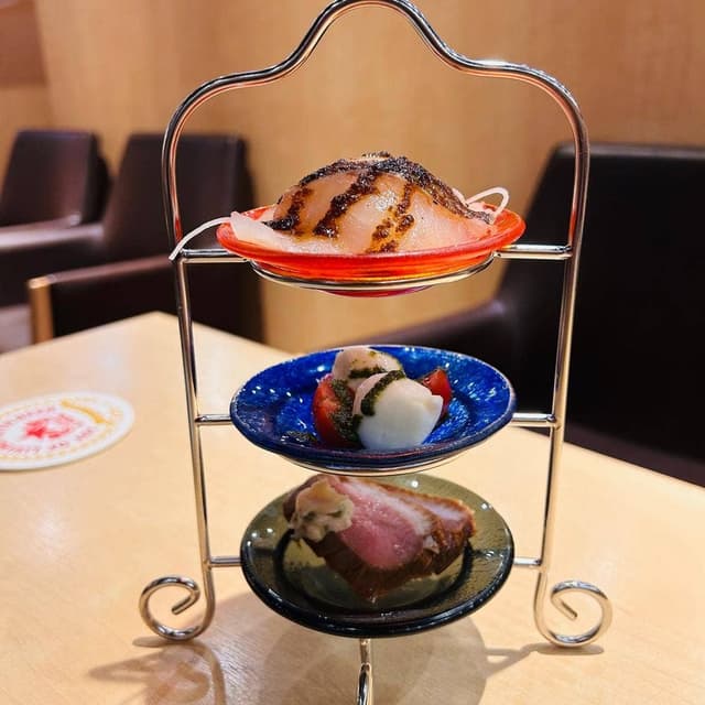 YEBISU BAR グランエミオ所沢店 - サブ画像1