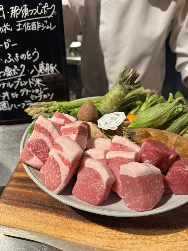 トンカツとワイン 日月