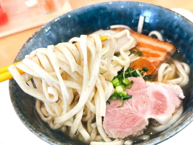 沖縄そば処 みなみ - サブ画像3