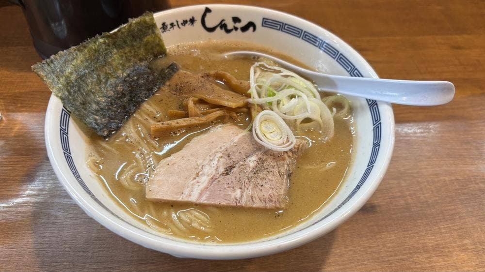 麺処 Niboshi しんこつ