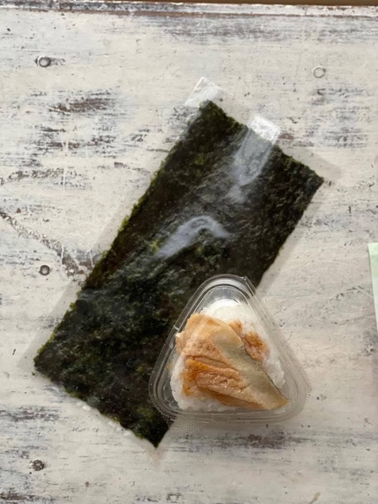 おにぎり屋 三兎 宮島店