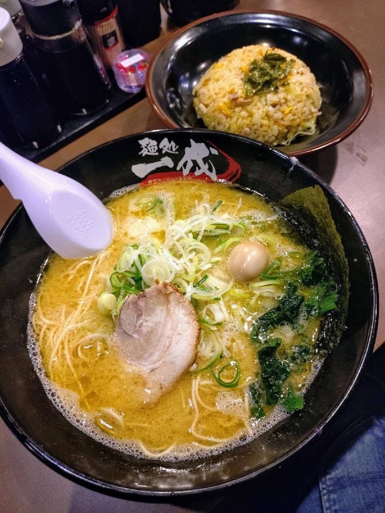 麺処一成 博多店