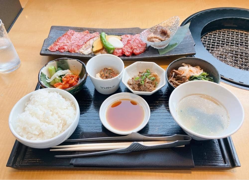 焼肉トラジ PARAM カレッタ汐留店