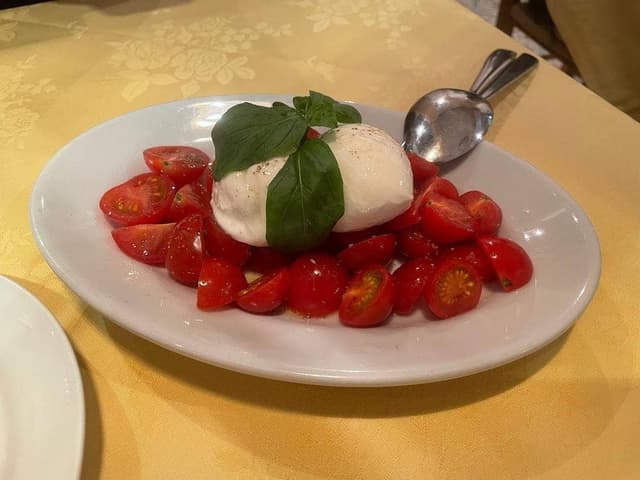 ピッツェリア・トラットリア Napule 南青山店 - サブ画像1