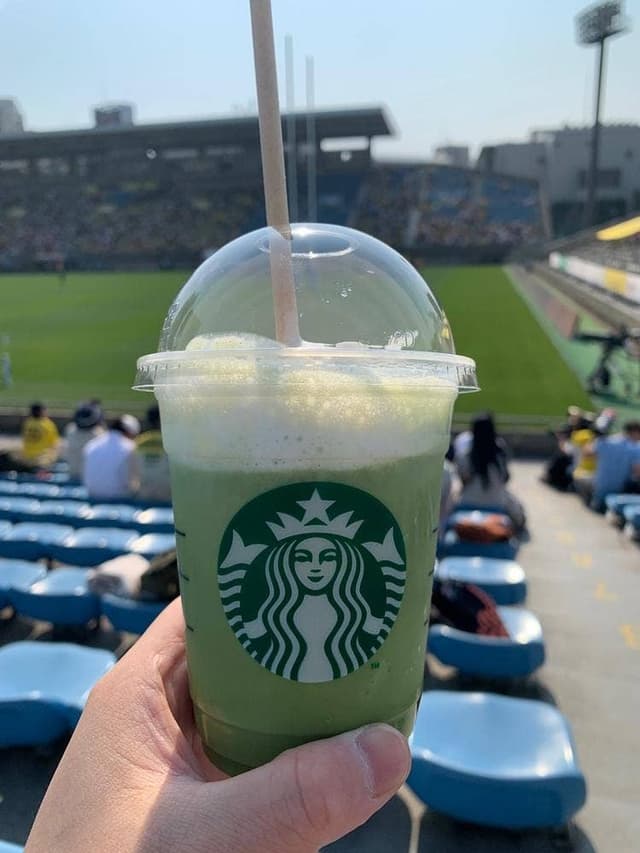 スターバックス コーヒー 南青山2丁目店 - サブ画像1