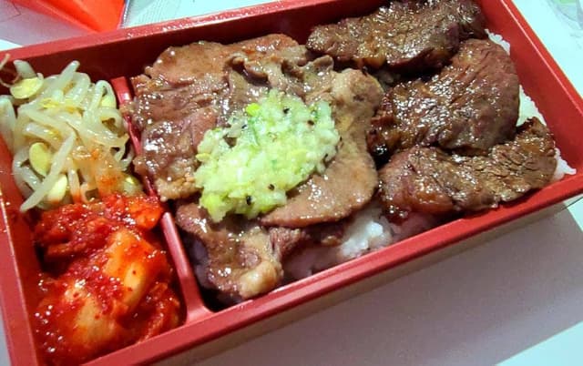 焼肉ホルモン鬼島 - サブ画像1