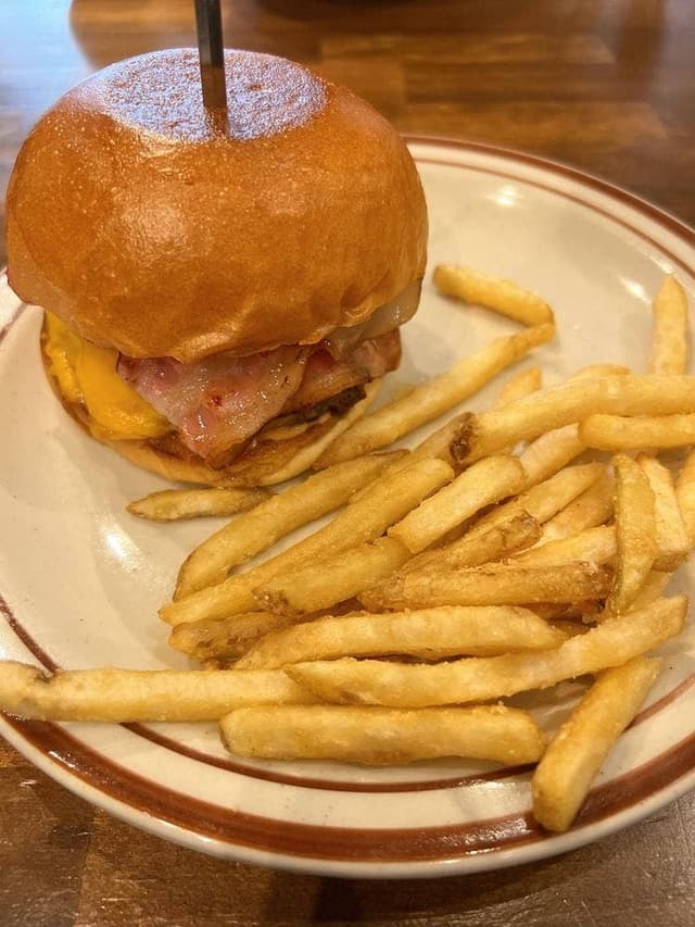 GOOD MUNCHIES 新宿御苑本店 - サブ画像2