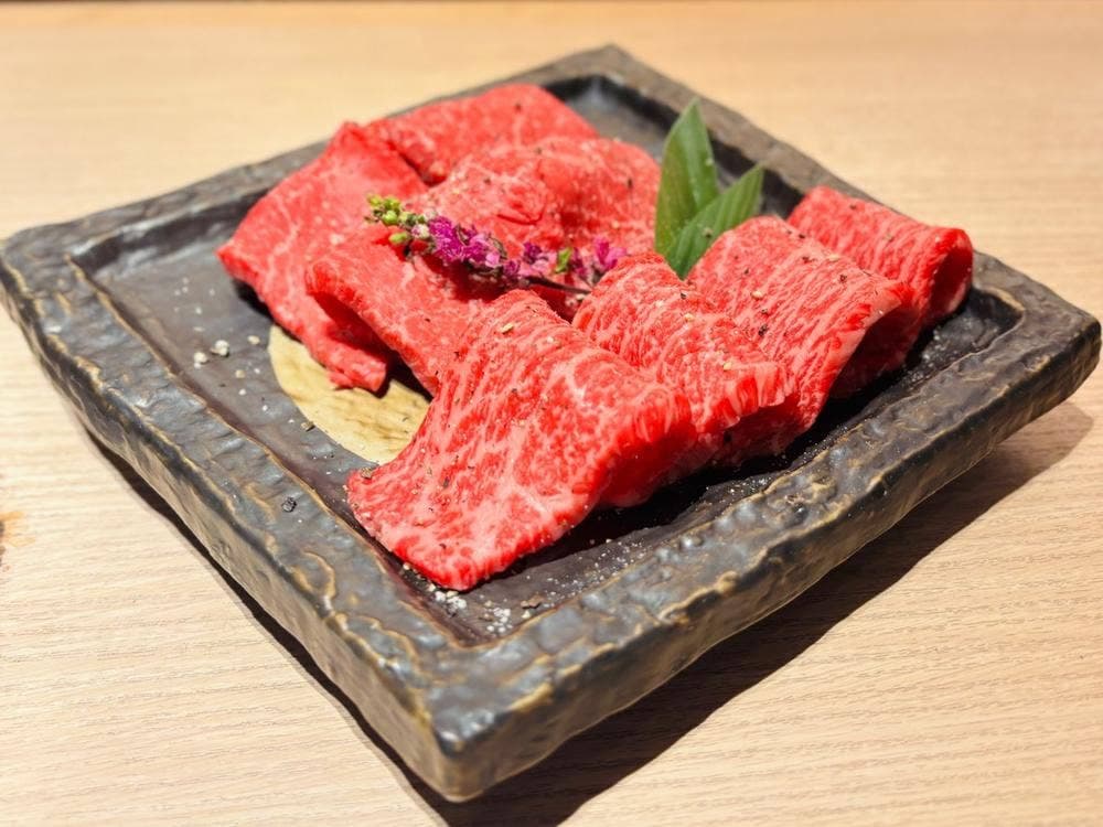 焼肉 六六六