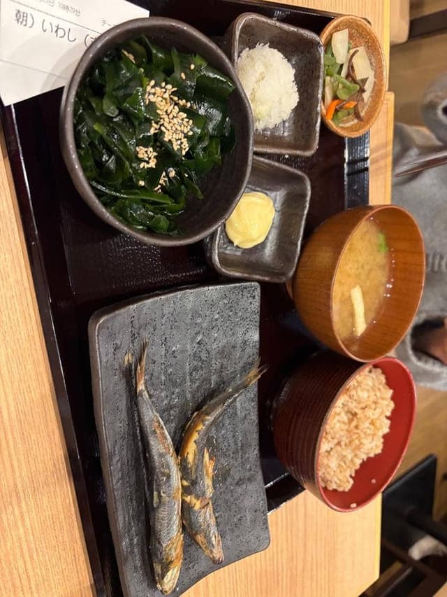 炭火焼干物定食 しんぱち食堂 祐天寺店 - サブ画像2