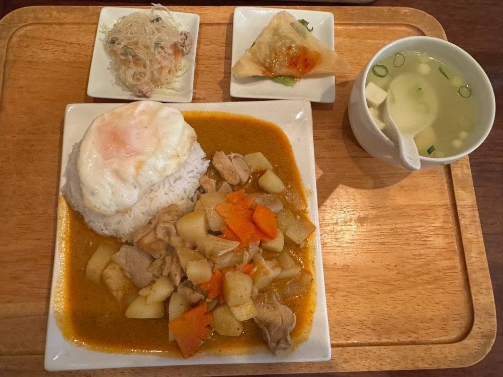 タイレストラン ライタイ桜町店