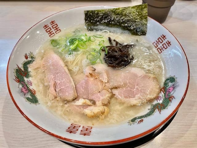 ラーメン 丸十 姫路駅前店 - サブ画像2