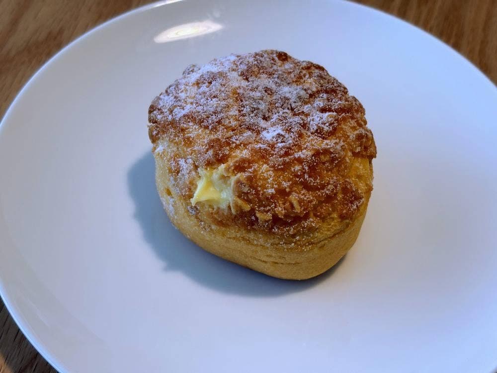 ケーニヒス クローネ 本店