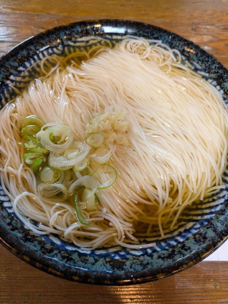 山菜料理・岩魚料理 大岩館