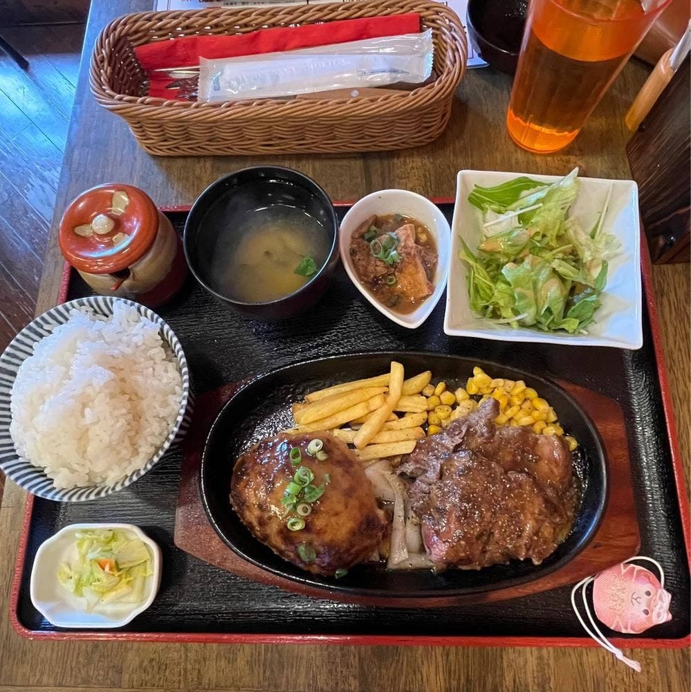 ステーキ&ハンバーグ 前田亭 伊奈店