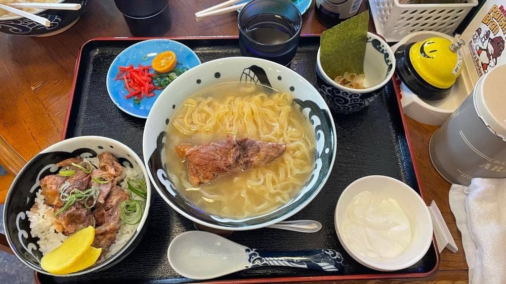かりゆし金城食堂