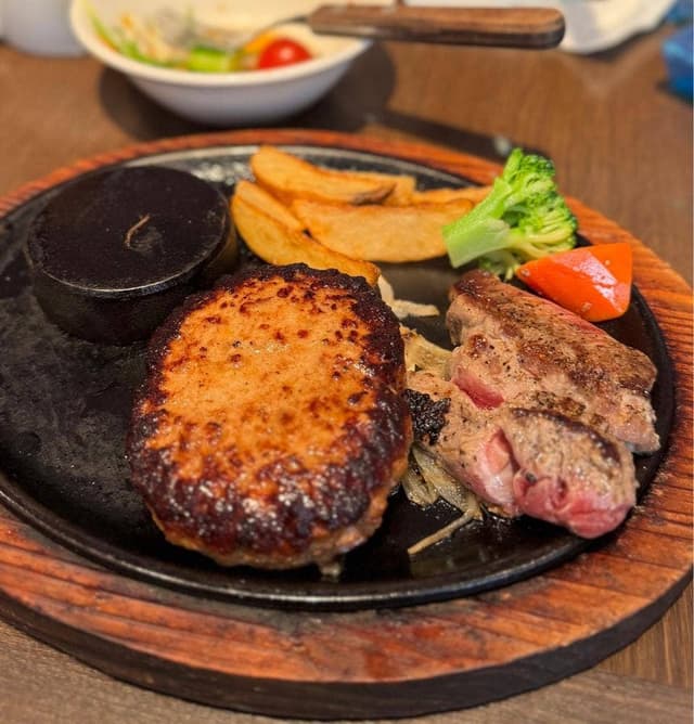 ステーキのあさくま 武蔵小杉店 - サブ画像1